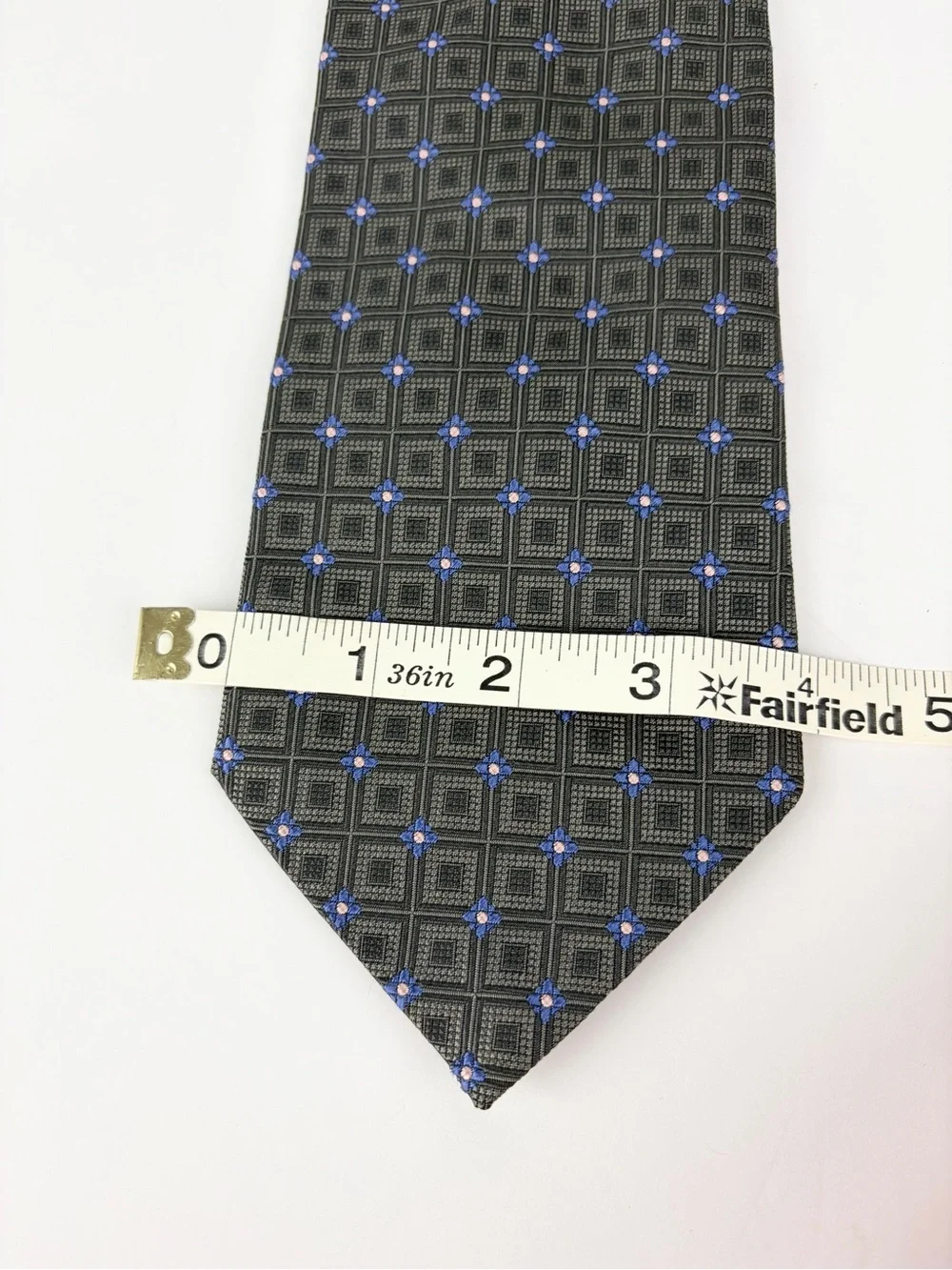 Mark Pendleton Italy Von Maur Dark Grey Blue Micro Daisy Ailk Mens Neck Tie